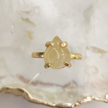 Lade das Bild in den Galerie-Viewer, Ring goldener Rutil Gold