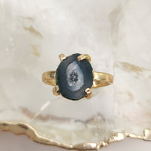 Lade das Bild in den Galerie-Viewer, Ring Glücksgeode Gold