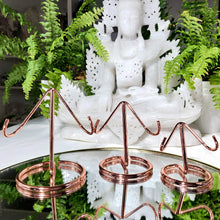 Lade das Bild in den Galerie-Viewer, Kristallhalterung Variation rosegold