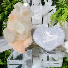 Lade das Bild in den Galerie-Viewer, Kristallstand Variation silber