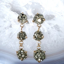 Lade das Bild in den Galerie-Viewer, Ohrringe Pyrit Gold