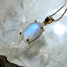 Lade das Bild in den Galerie-Viewer, AAA High Quality Kettenanhänger Regenbogen Mondstein Gold