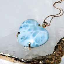 Lade das Bild in den Galerie-Viewer, AAA High Quality Kettenanhänger Larimar Herz Gold