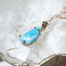Lade das Bild in den Galerie-Viewer, AAA High Quality Kettenanhänger Larimar Gold
