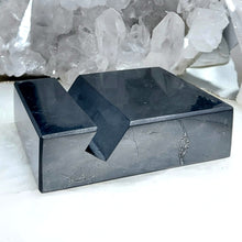 Lade das Bild in den Galerie-Viewer, Schungit Handyhalterung