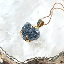 Lade das Bild in den Galerie-Viewer, Kettenanhänger Druzy Herz Gold
