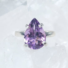 Lade das Bild in den Galerie-Viewer, Ring Amethyst Tropfen facettiert Silber (Ringgr. 52-57)