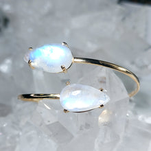 Lade das Bild in den Galerie-Viewer, AAA High Quality Zwillingsarmband Regenbogen Mondstein Tropfen Gold