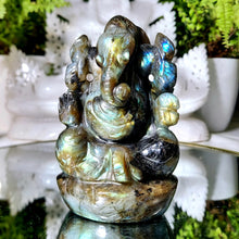 Lade das Bild in den Galerie-Viewer, Labradorit Ganesha - Der Gott des Erfolgs & Glücks