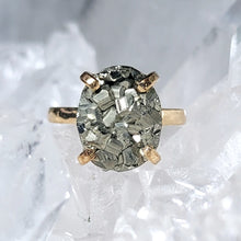 Lade das Bild in den Galerie-Viewer, Ring Pyrit Gold (Ringgr. 51-53)