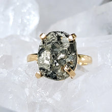 Lade das Bild in den Galerie-Viewer, Ring Pyrit Gold (Ringgr. 49-51)
