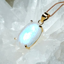Lade das Bild in den Galerie-Viewer, AAA High Quality Kettenanhänger Regenbogen Mondstein Gold