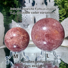 Lade das Bild in den Galerie-Viewer, Erdbeerquarz (Roter Aventurin) Kugel Variation