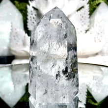 Lade das Bild in den Galerie-Viewer, High Quality Bergkristall Turm