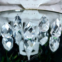 Lade das Bild in den Galerie-Viewer, Facettierte Bergkristall Spitze