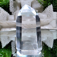 Lade das Bild in den Galerie-Viewer, Bergkristall Turm