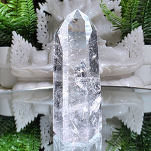Lade das Bild in den Galerie-Viewer, Bergkristall Turm