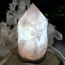 Lade das Bild in den Galerie-Viewer, Kristall-Lampe Rosenquarz