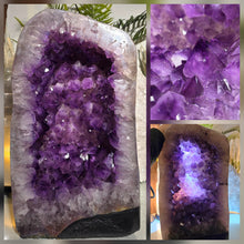 Lade das Bild in den Galerie-Viewer, XL Amethyst Kathedrale poliert