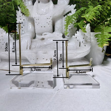 Lade das Bild in den Galerie-Viewer, Kristallstand Variation gold