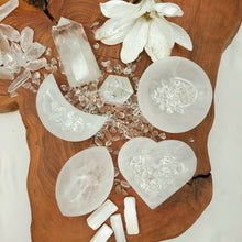 Lade das Bild in den Galerie-Viewer, Selenit Schalen zum Aufladen (Diverse Variationen)