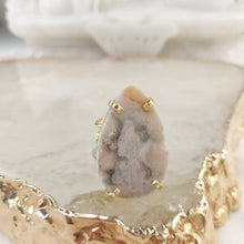 Lade das Bild in den Galerie-Viewer, Ring Pink Amethyst Gold