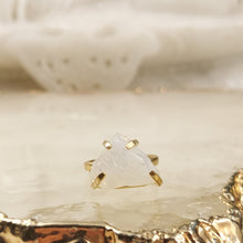 Lade das Bild in den Galerie-Viewer, Ring Opalith Gold