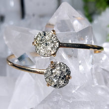 Lade das Bild in den Galerie-Viewer, Zwillingsarmband Pyrit Gold
