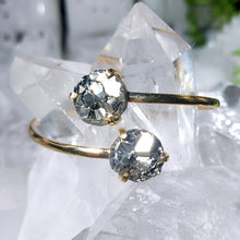 Lade das Bild in den Galerie-Viewer, Zwillingsarmband Pyrit Gold
