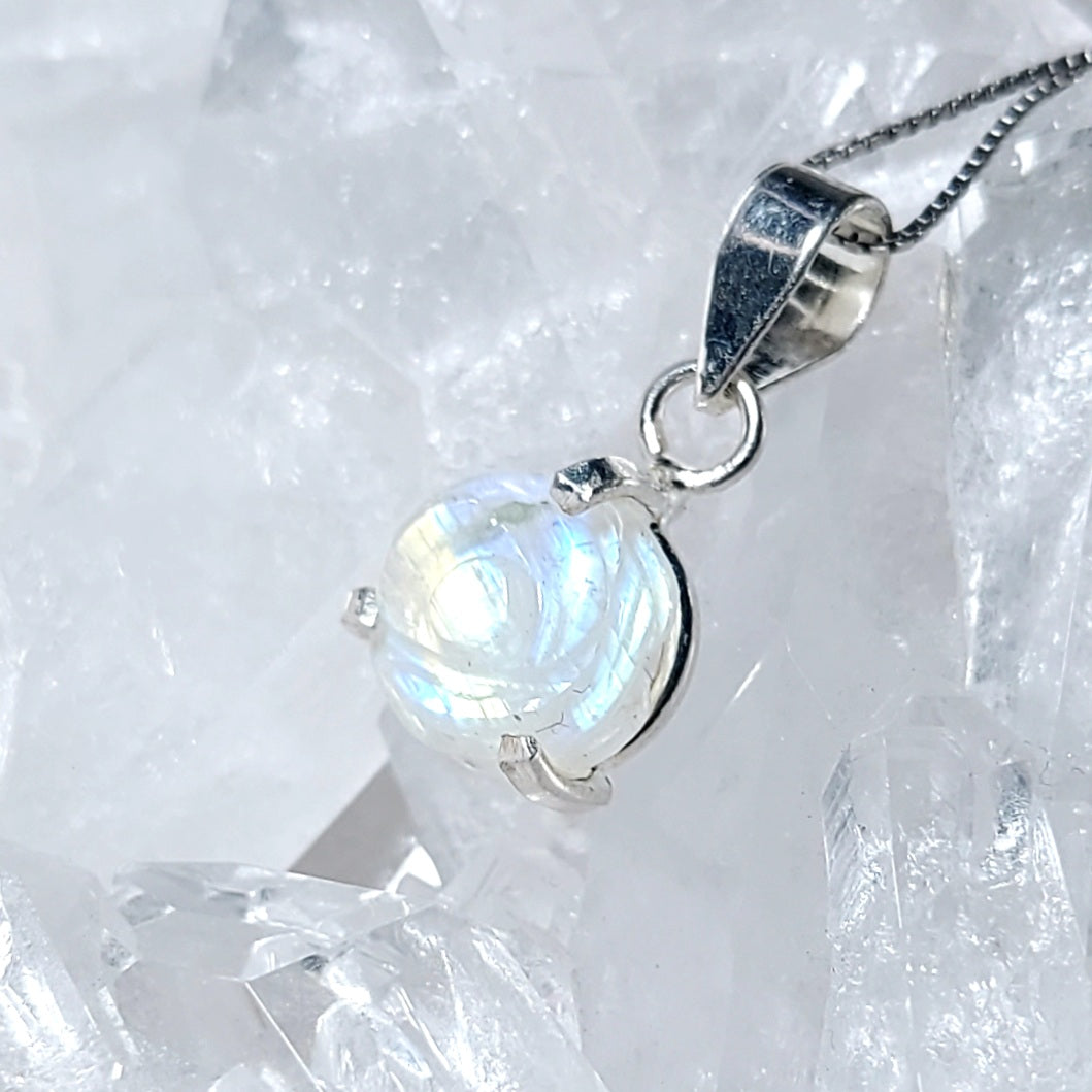 High Quality Kettenanhänger Regenbogen Mondstein Rose Silber