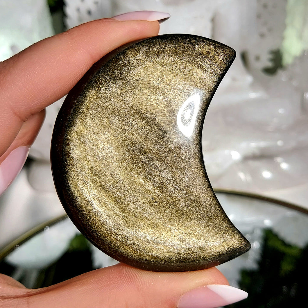 Obsidian Mond mit goldenem Flash