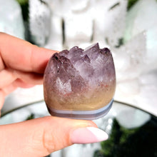 Lade das Bild in den Galerie-Viewer, Amethyst Cluster
