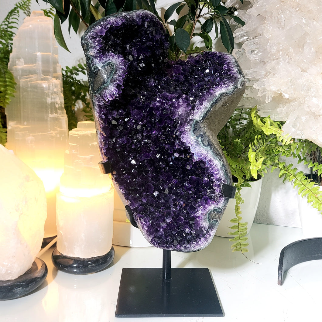 XL High Quality Amethyst Cluster mit Stand