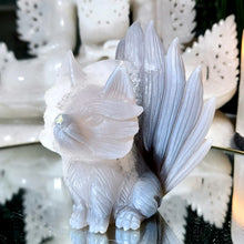 Lade das Bild in den Galerie-Viewer, Achat Druzy Fuchs
