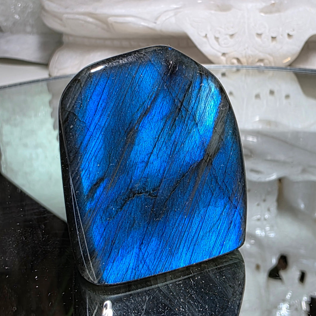High Quality Labradorit Freeform