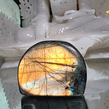 Lade das Bild in den Galerie-Viewer, High Quality Labradorit Freeform

