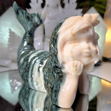 Lade das Bild in den Galerie-Viewer, Serpentin Meerjungfrau

