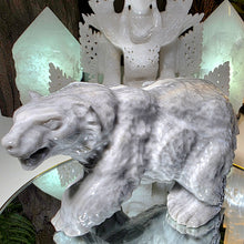 Lade das Bild in den Galerie-Viewer, Großer Marmor Bär
