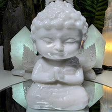 Lade das Bild in den Galerie-Viewer, Marmor Baby Buddha
