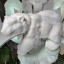Lade das Bild in den Galerie-Viewer, Großer Marmor Bär
