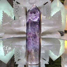 Lade das Bild in den Galerie-Viewer, Amethyst Chevron Turm
