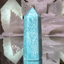 Lade das Bild in den Galerie-Viewer, Amazonit Turm

