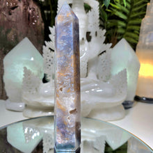 Lade das Bild in den Galerie-Viewer, Moosachat Druzy Turm
