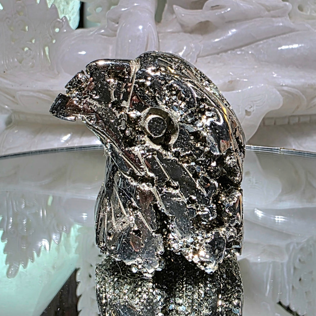 Pyrit Adler Carving