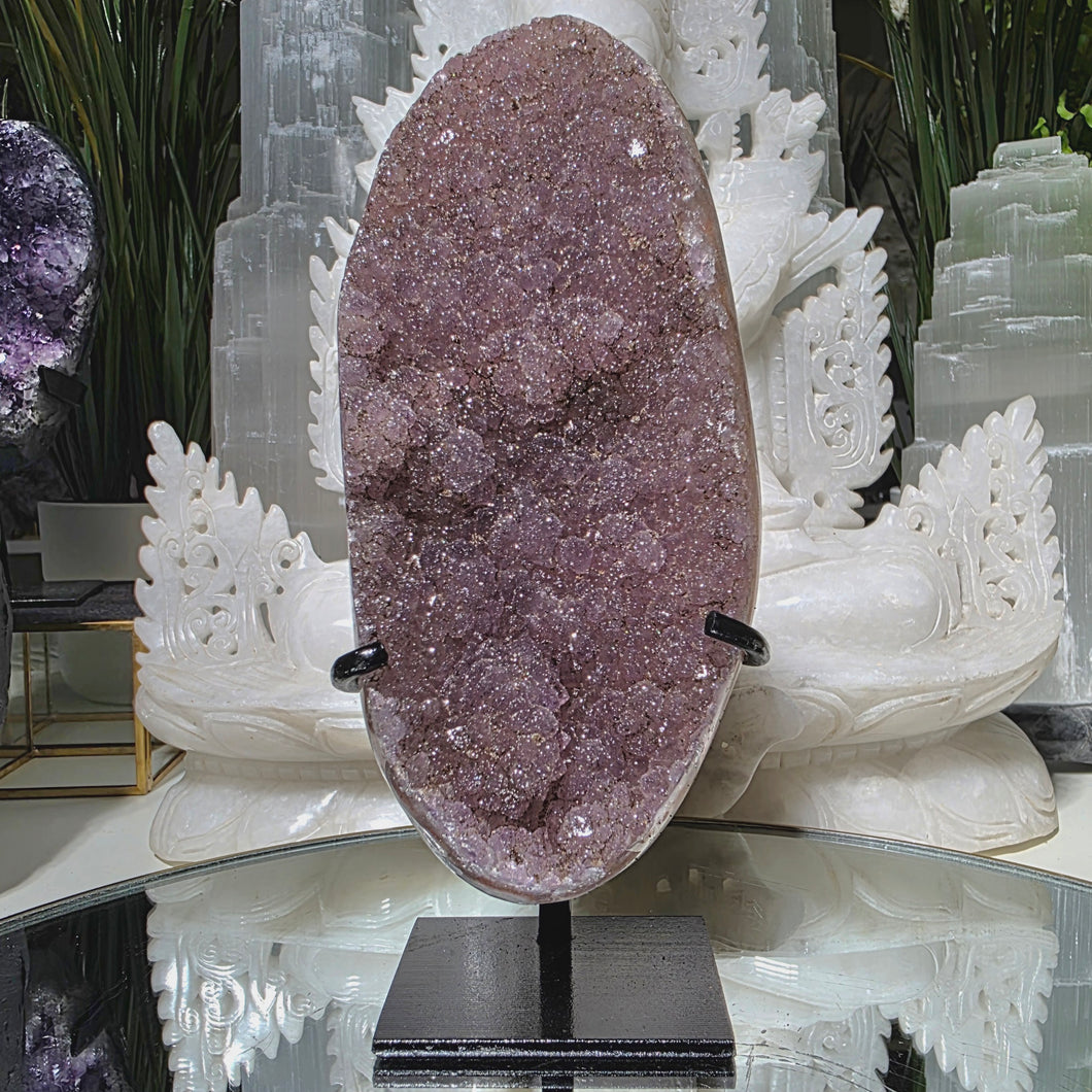 Regenbogen Amethyst Cluster mit Stand