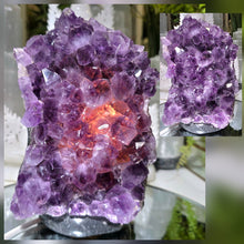 Lade das Bild in den Galerie-Viewer, Kristall-Lampe Amethyst
