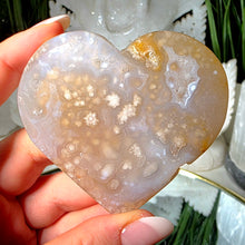 Lade das Bild in den Galerie-Viewer, Flowerachat Herz mit Druzy
