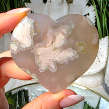 Lade das Bild in den Galerie-Viewer, Flowerachat Herz
