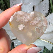 Lade das Bild in den Galerie-Viewer, Flowerachat Herz Schale
