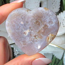 Lade das Bild in den Galerie-Viewer, Flowerachat Herz Schale

